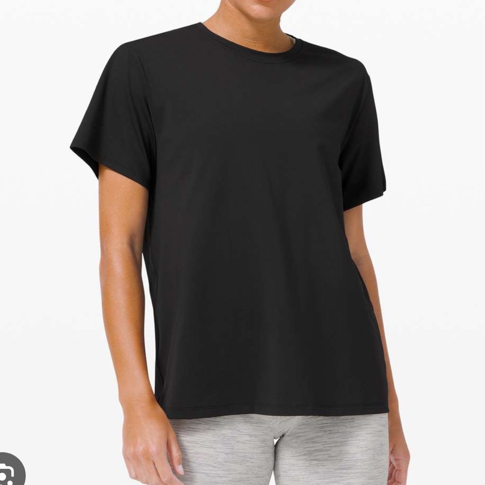 Lululemon - All Yours Tee Black Size 18-20